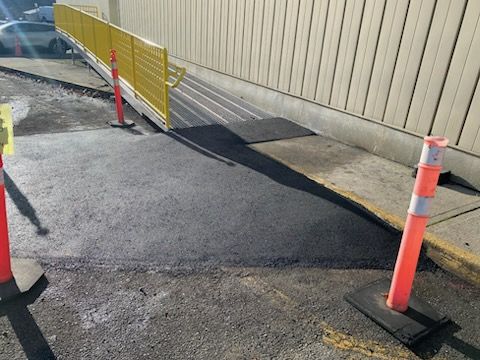 Side Access Ramp & Automatic Door